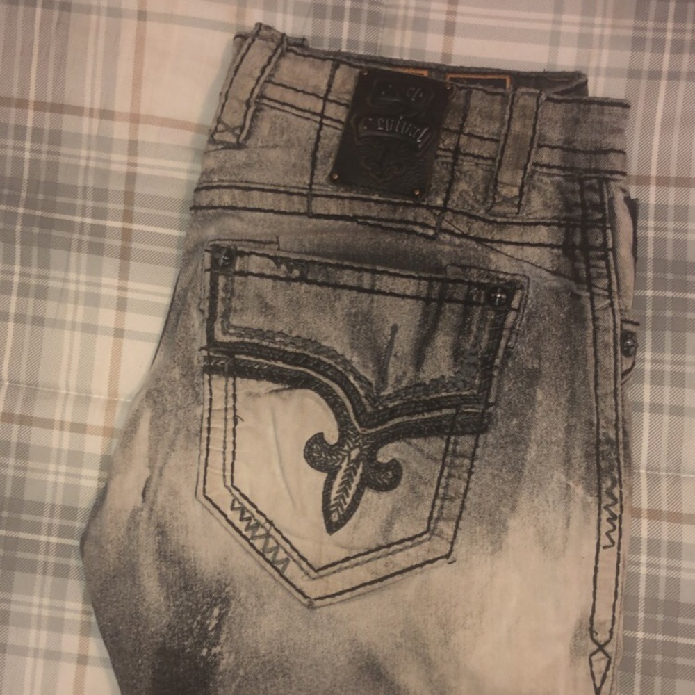 Men’s Rock Revival Jeans